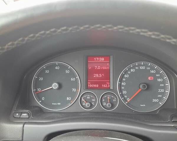 Чорний Фольксваген Golf Plus, об'ємом двигуна 1.6 л та пробігом 107 тис. км за 7000 $, фото 13 на Automoto.ua