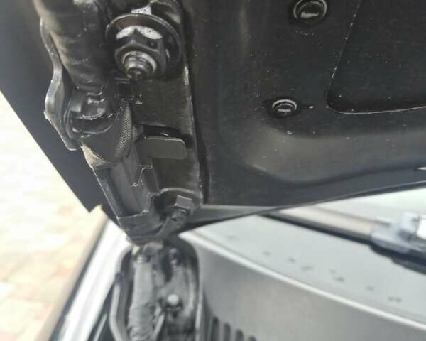 Черный Фольксваген Гольф Плюс, объемом двигателя 1.6 л и пробегом 212 тыс. км за 6999 $, фото 14 на Automoto.ua