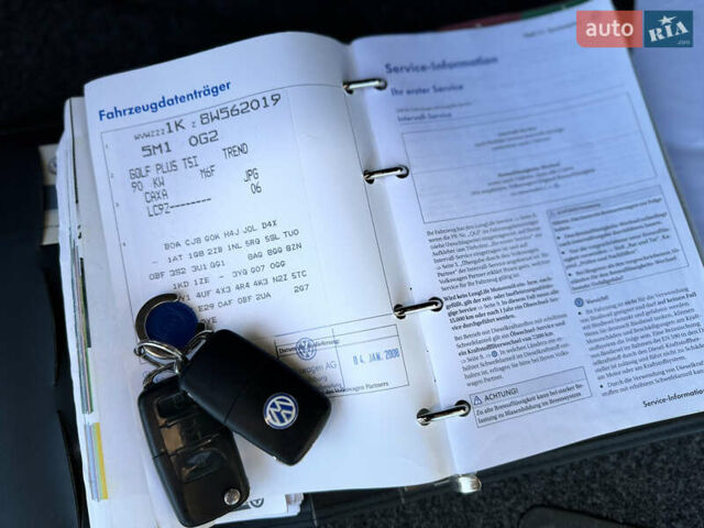 Черный Фольксваген Гольф Плюс, объемом двигателя 1.4 л и пробегом 154 тыс. км за 6999 $, фото 32 на Automoto.ua