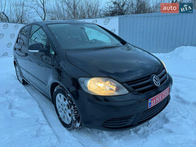 Черный Фольксваген Гольф Плюс, объемом двигателя 1.4 л и пробегом 177 тыс. км за 5900 $, фото 16 на Automoto.ua