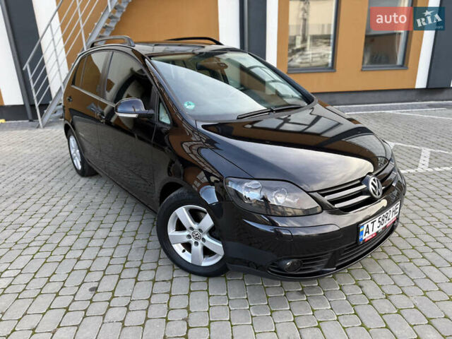 Чорний Фольксваген Golf Plus, об'ємом двигуна 2 л та пробігом 240 тис. км за 7450 $, фото 4 на Automoto.ua