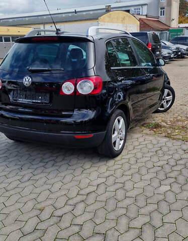 Черный Фольксваген Гольф Плюс, объемом двигателя 1.4 л и пробегом 199 тыс. км за 4250 $, фото 6 на Automoto.ua