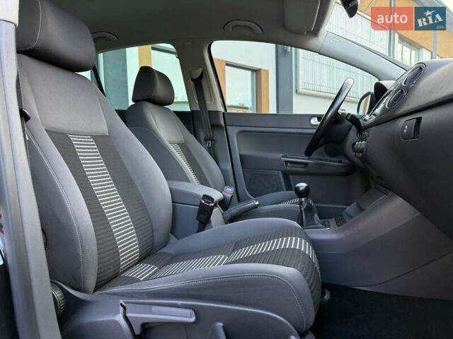 Чорний Фольксваген Golf Plus, об'ємом двигуна 2 л та пробігом 240 тис. км за 7450 $, фото 28 на Automoto.ua