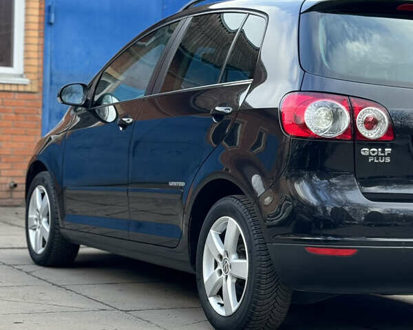 Чорний Фольксваген Golf Plus, об'ємом двигуна 1.6 л та пробігом 209 тис. км за 6999 $, фото 12 на Automoto.ua