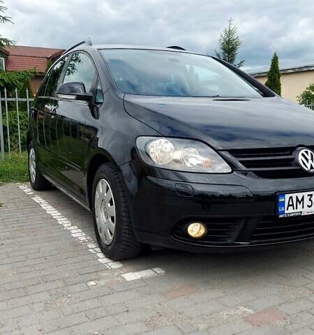 Чорний Фольксваген Golf Plus, об'ємом двигуна 1.39 л та пробігом 193 тис. км за 7199 $, фото 3 на Automoto.ua