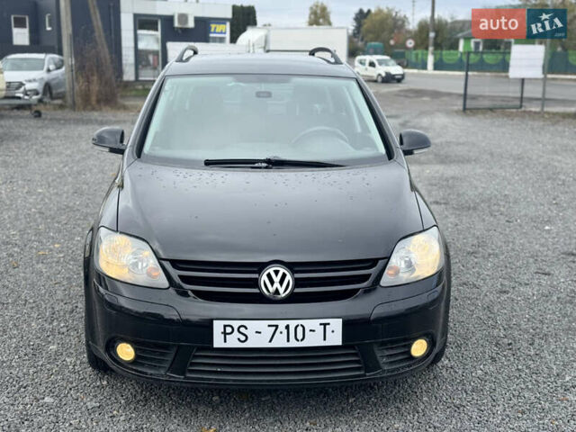 Черный Фольксваген Гольф Плюс, объемом двигателя 1.4 л и пробегом 214 тыс. км за 7199 $, фото 2 на Automoto.ua