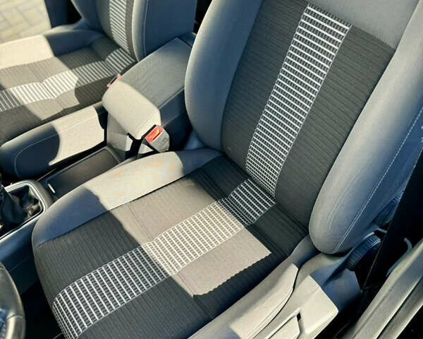 Черный Фольксваген Гольф Плюс, объемом двигателя 1.4 л и пробегом 154 тыс. км за 6100 $, фото 13 на Automoto.ua