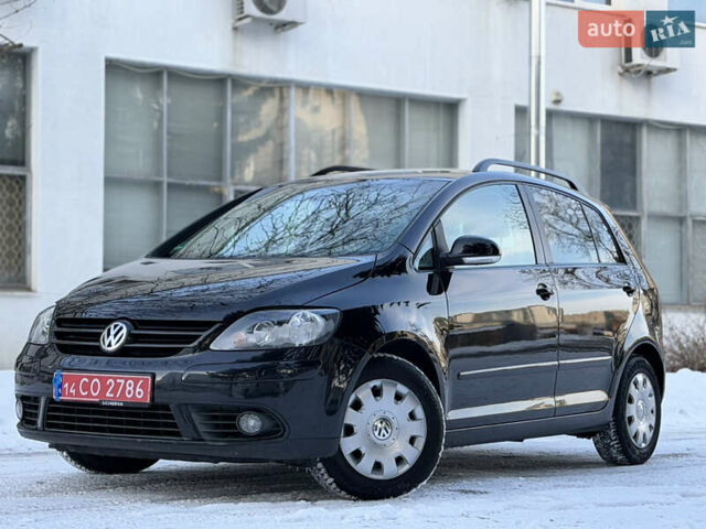 Черный Фольксваген Гольф Плюс, объемом двигателя 1.6 л и пробегом 187 тыс. км за 8199 $, фото 4 на Automoto.ua
