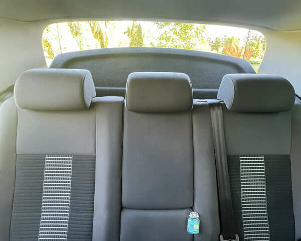 Черный Фольксваген Гольф Плюс, объемом двигателя 1.39 л и пробегом 206 тыс. км за 6800 $, фото 24 на Automoto.ua