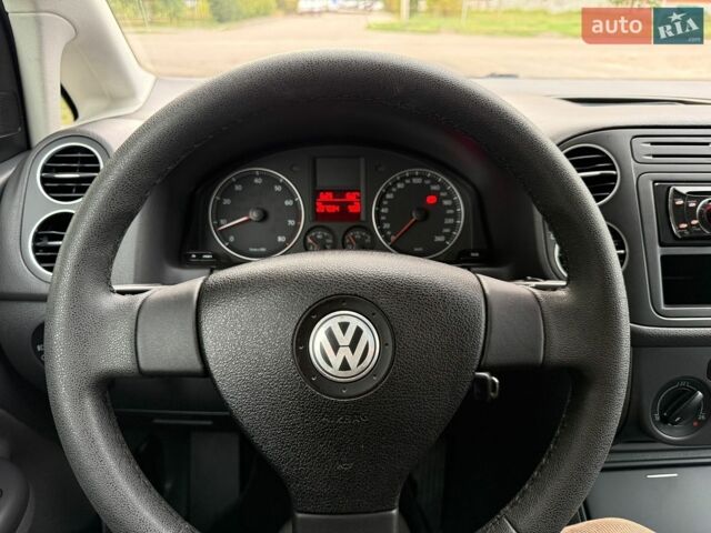 Чорний Фольксваген Golf Plus, об'ємом двигуна 1.4 л та пробігом 207 тис. км за 6700 $, фото 33 на Automoto.ua
