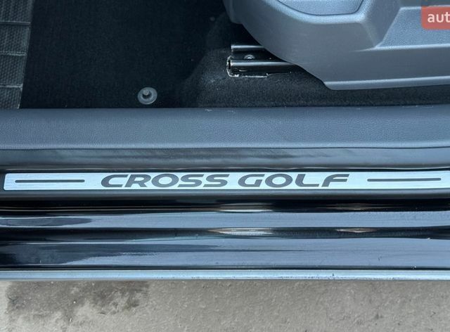 Черный Фольксваген Гольф Плюс, объемом двигателя 1.6 л и пробегом 195 тыс. км за 7499 $, фото 39 на Automoto.ua