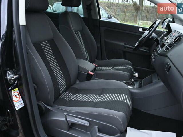 Черный Фольксваген Гольф Плюс, объемом двигателя 1.39 л и пробегом 230 тыс. км за 7999 $, фото 33 на Automoto.ua