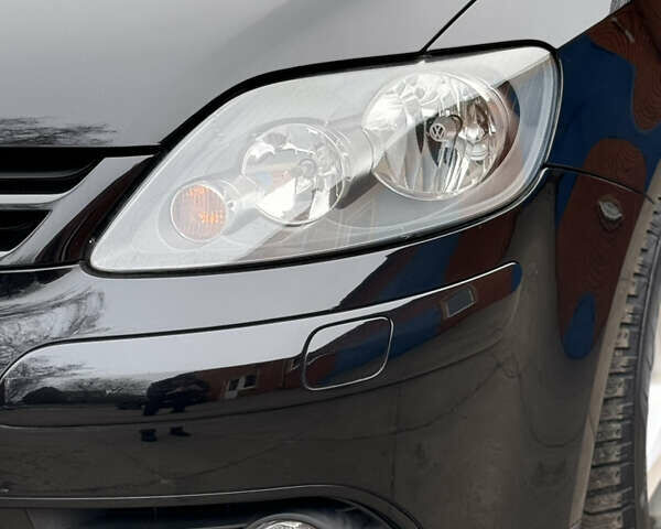 Черный Фольксваген Гольф Плюс, объемом двигателя 1.6 л и пробегом 157 тыс. км за 7199 $, фото 14 на Automoto.ua