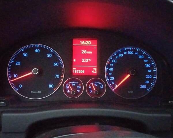 Чорний Фольксваген Golf Plus, об'ємом двигуна 1.6 л та пробігом 187 тис. км за 6000 $, фото 21 на Automoto.ua