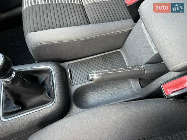 Черный Фольксваген Гольф Плюс, объемом двигателя 2 л и пробегом 240 тыс. км за 7350 $, фото 59 на Automoto.ua