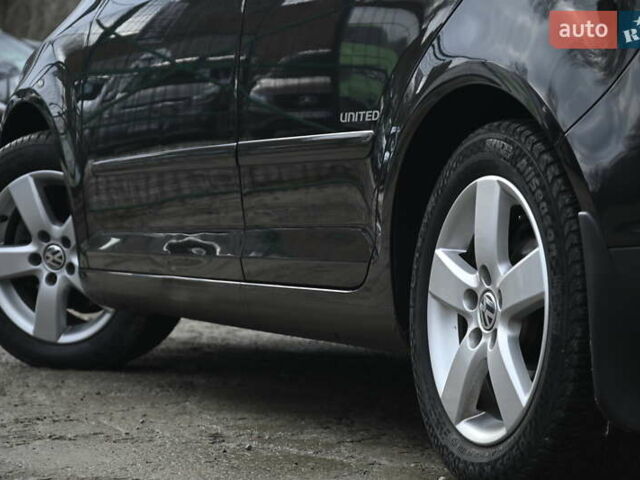 Черный Фольксваген Гольф Плюс, объемом двигателя 1.39 л и пробегом 230 тыс. км за 7999 $, фото 10 на Automoto.ua