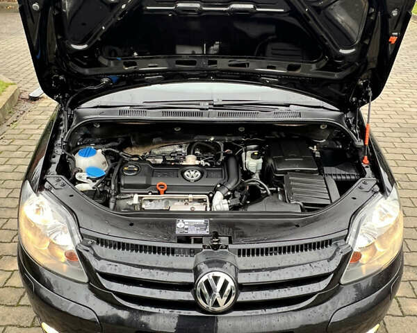 Черный Фольксваген Гольф Плюс, объемом двигателя 1.4 л и пробегом 181 тыс. км за 6850 $, фото 19 на Automoto.ua