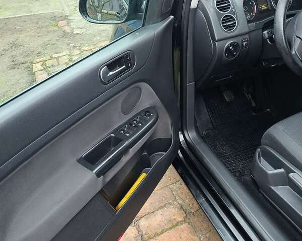 Черный Фольксваген Гольф Плюс, объемом двигателя 1.4 л и пробегом 153 тыс. км за 6700 $, фото 8 на Automoto.ua