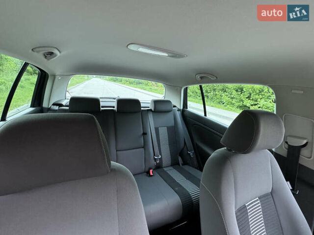 Черный Фольксваген Гольф Плюс, объемом двигателя 1.4 л и пробегом 190 тыс. км за 6800 $, фото 16 на Automoto.ua