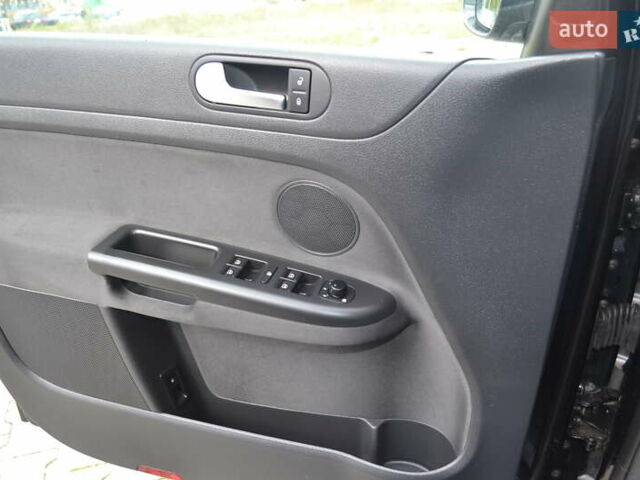 Черный Фольксваген Гольф Плюс, объемом двигателя 1.6 л и пробегом 190 тыс. км за 8550 $, фото 38 на Automoto.ua