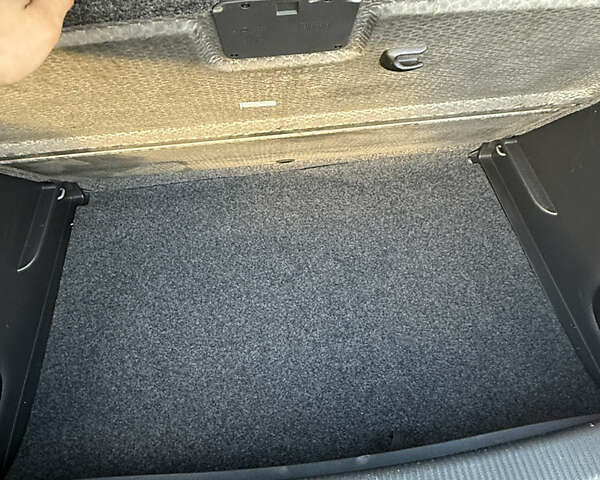 Чорний Фольксваген Golf Plus, об'ємом двигуна 1.6 л та пробігом 194 тис. км за 7800 $, фото 10 на Automoto.ua