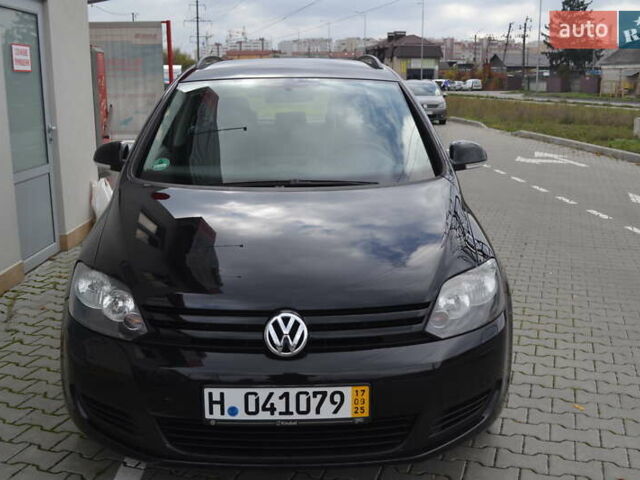 Черный Фольксваген Гольф Плюс, объемом двигателя 1.6 л и пробегом 190 тыс. км за 8550 $, фото 2 на Automoto.ua