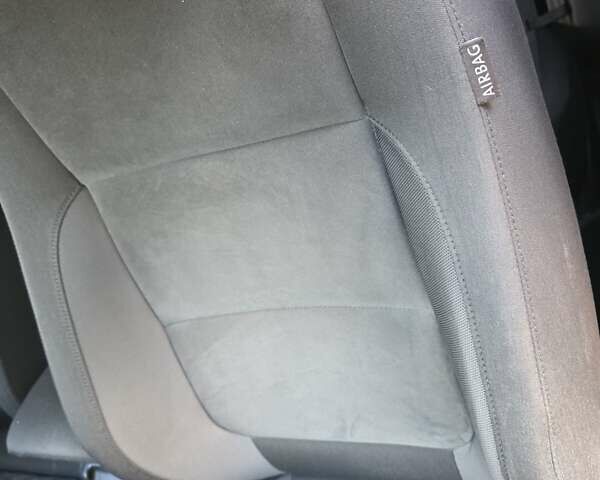 Черный Фольксваген Гольф Плюс, объемом двигателя 1.4 л и пробегом 154 тыс. км за 10000 $, фото 2 на Automoto.ua