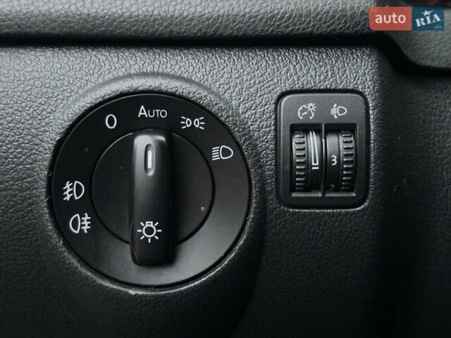 Чорний Фольксваген Golf Plus, об'ємом двигуна 1.97 л та пробігом 246 тис. км за 7800 $, фото 35 на Automoto.ua