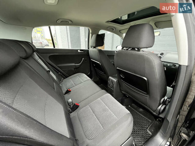 Черный Фольксваген Гольф Плюс, объемом двигателя 1.4 л и пробегом 220 тыс. км за 7200 $, фото 13 на Automoto.ua