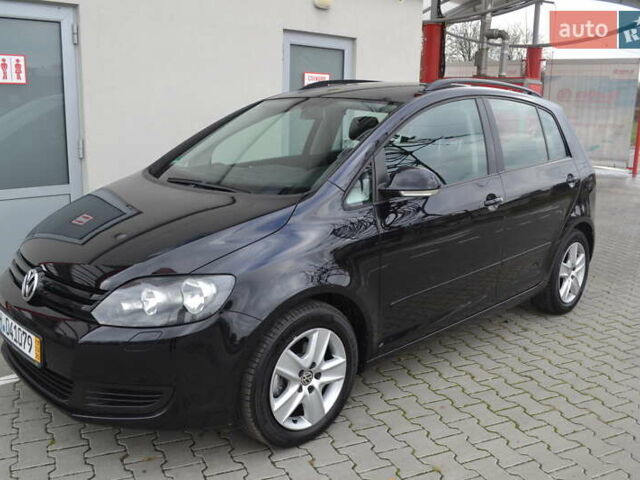 Черный Фольксваген Гольф Плюс, объемом двигателя 1.6 л и пробегом 190 тыс. км за 8550 $, фото 12 на Automoto.ua