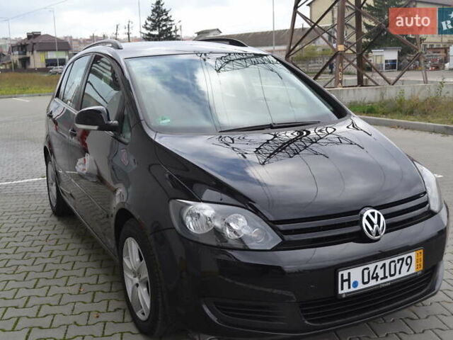 Черный Фольксваген Гольф Плюс, объемом двигателя 1.6 л и пробегом 190 тыс. км за 8550 $, фото 4 на Automoto.ua