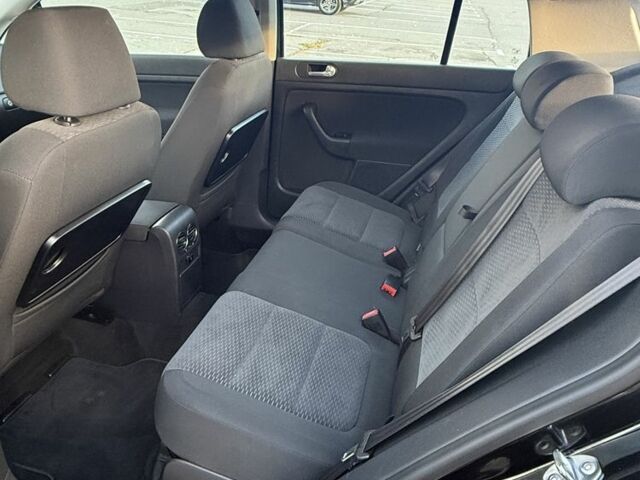 Фольксваген Гольф Плюс 2009 в Броварах на Automoto.ua Черный Фольксваген Гольф Плюс, объемом двигателя 1.6 л и пробегом 194 тыс. км за 7800 $, фото 19 на Automoto.ua