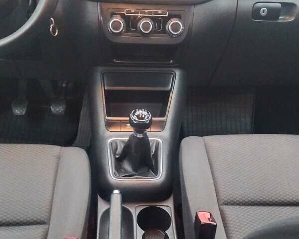 Черный Фольксваген Гольф Плюс, объемом двигателя 1.4 л и пробегом 152 тыс. км за 5999 $, фото 22 на Automoto.ua