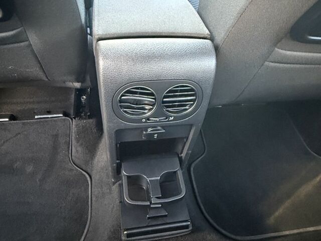 Фольксваген Гольф Плюс 2009 в Броварах на Automoto.ua Черный Фольксваген Гольф Плюс, объемом двигателя 1.6 л и пробегом 194 тыс. км за 7800 $, фото 20 на Automoto.ua