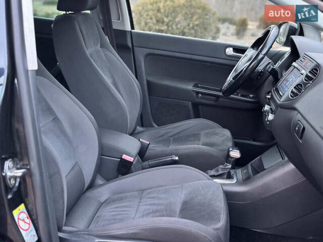 Чорний Фольксваген Golf Plus, об'ємом двигуна 2 л та пробігом 247 тис. км за 8290 $, фото 25 на Automoto.ua