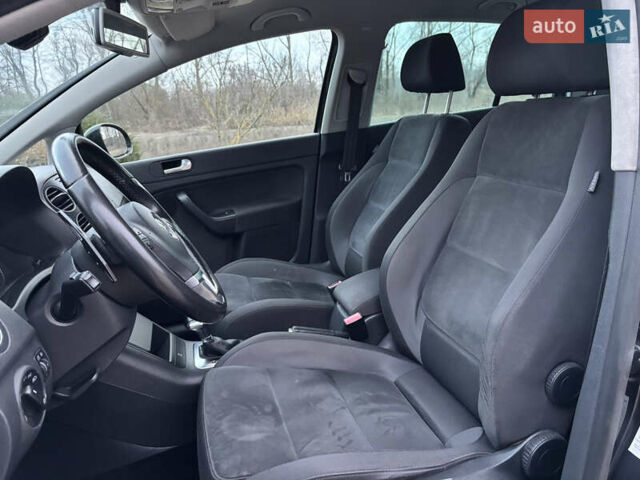 Чорний Фольксваген Golf Plus, об'ємом двигуна 2 л та пробігом 247 тис. км за 8290 $, фото 16 на Automoto.ua
