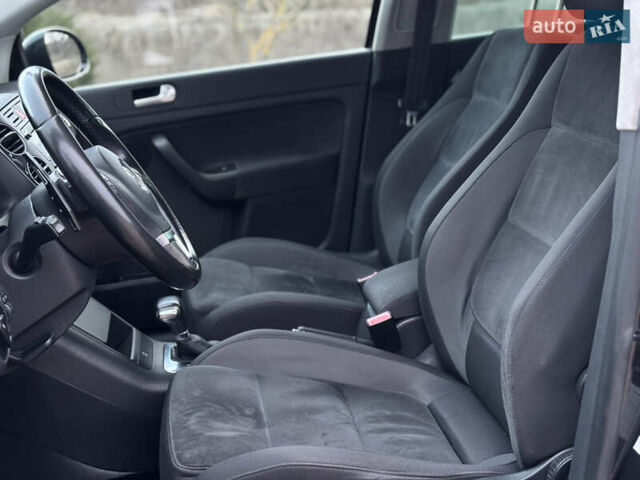 Чорний Фольксваген Golf Plus, об'ємом двигуна 2 л та пробігом 247 тис. км за 8290 $, фото 15 на Automoto.ua