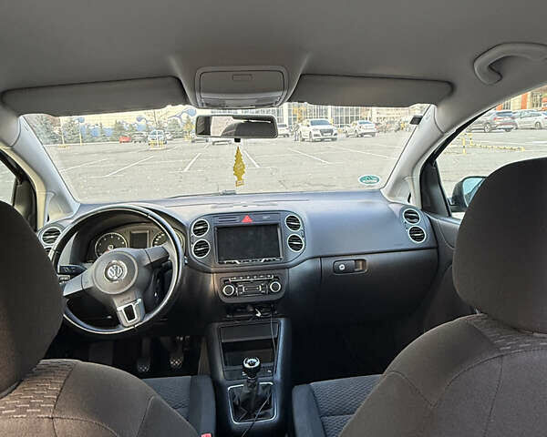 Чорний Фольксваген Golf Plus, об'ємом двигуна 1.6 л та пробігом 194 тис. км за 7800 $, фото 12 на Automoto.ua