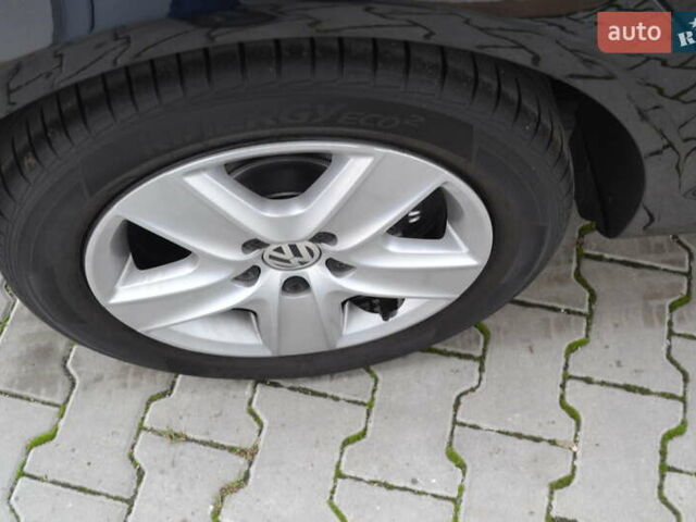 Черный Фольксваген Гольф Плюс, объемом двигателя 1.6 л и пробегом 190 тыс. км за 8550 $, фото 13 на Automoto.ua