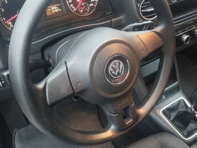 Черный Фольксваген Гольф Плюс, объемом двигателя 0 л и пробегом 152 тыс. км за 5900 $, фото 9 на Automoto.ua