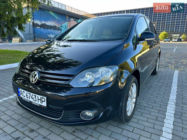 Черный Фольксваген Гольф Плюс, объемом двигателя 1.4 л и пробегом 228 тыс. км за 9300 $, фото 2 на Automoto.ua