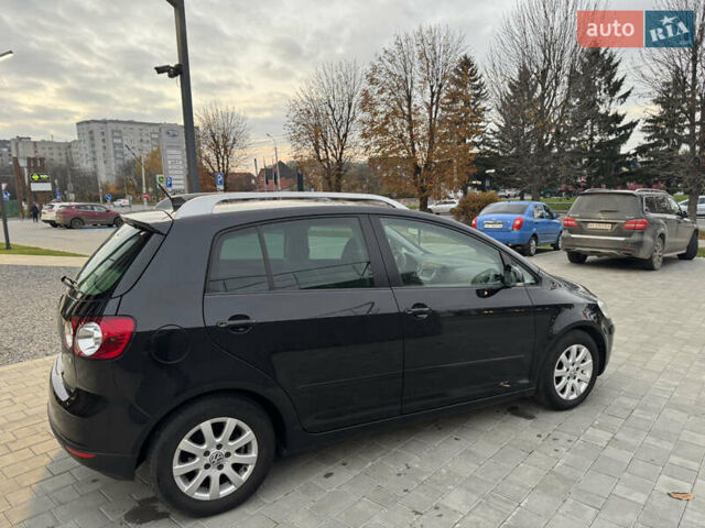 Черный Фольксваген Гольф Плюс, объемом двигателя 1.4 л и пробегом 218 тыс. км за 6250 $, фото 5 на Automoto.ua