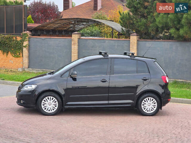 Черный Фольксваген Гольф Плюс, объемом двигателя 1.6 л и пробегом 142 тыс. км за 7200 $, фото 4 на Automoto.ua