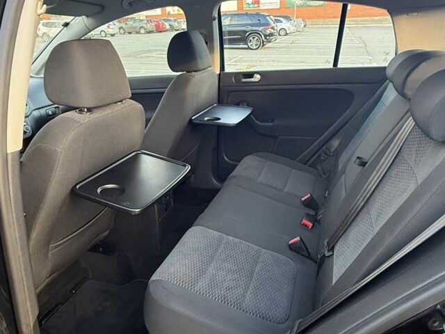 Фольксваген Гольф Плюс 2009 в Броварах на Automoto.ua Черный Фольксваген Гольф Плюс, объемом двигателя 1.6 л и пробегом 194 тыс. км за 7800 $, фото 18 на Automoto.ua