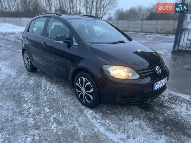 Чорний Фольксваген Golf Plus, об'ємом двигуна 1.6 л та пробігом 197 тис. км за 6850 $, фото 6 на Automoto.ua