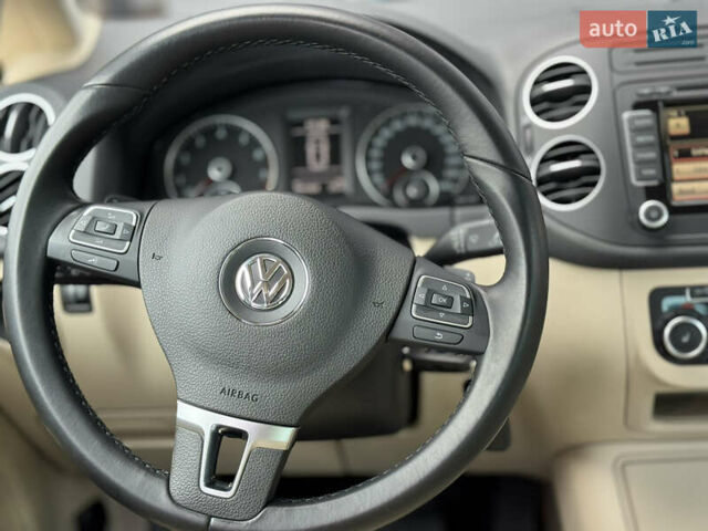 Черный Фольксваген Гольф Плюс, объемом двигателя 1.4 л и пробегом 151 тыс. км за 9500 $, фото 9 на Automoto.ua