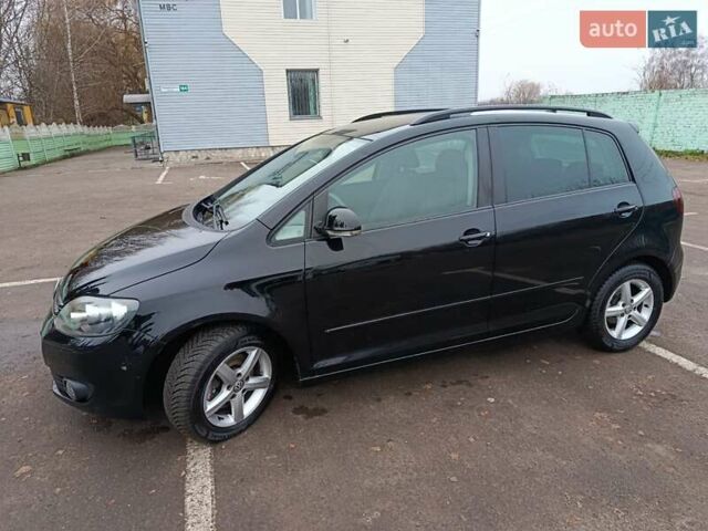 Черный Фольксваген Гольф Плюс, объемом двигателя 1.6 л и пробегом 236 тыс. км за 8100 $, фото 1 на Automoto.ua