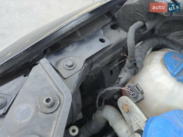 Черный Фольксваген Гольф Плюс, объемом двигателя 1.4 л и пробегом 217 тыс. км за 7900 $, фото 93 на Automoto.ua