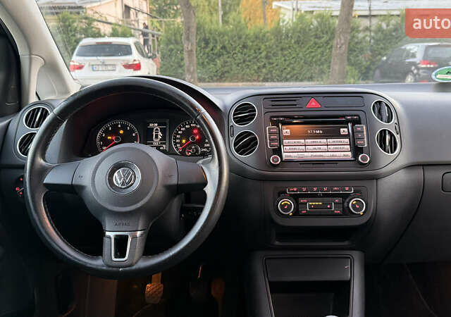 Чорний Фольксваген Golf Plus, об'ємом двигуна 1.2 л та пробігом 219 тис. км за 6850 $, фото 18 на Automoto.ua