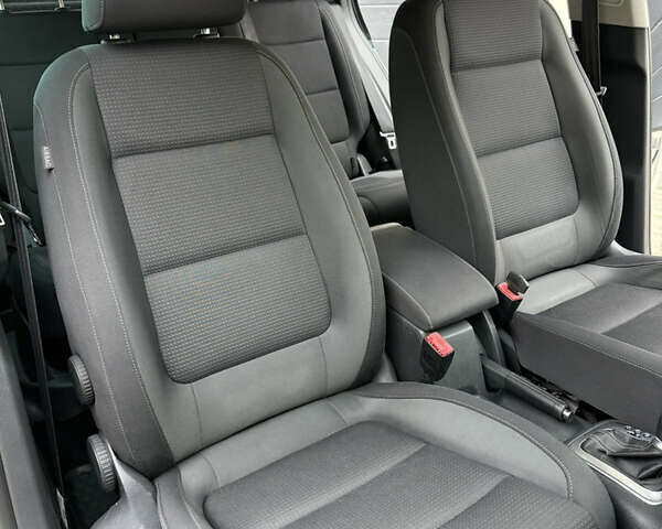 Чорний Фольксваген Golf Plus, об'ємом двигуна 1.6 л та пробігом 251 тис. км за 8550 $, фото 42 на Automoto.ua